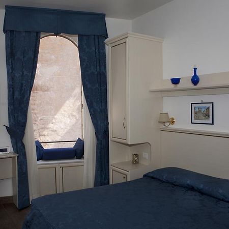 Best Suites Pantheon Rzym Zewnętrze zdjęcie
