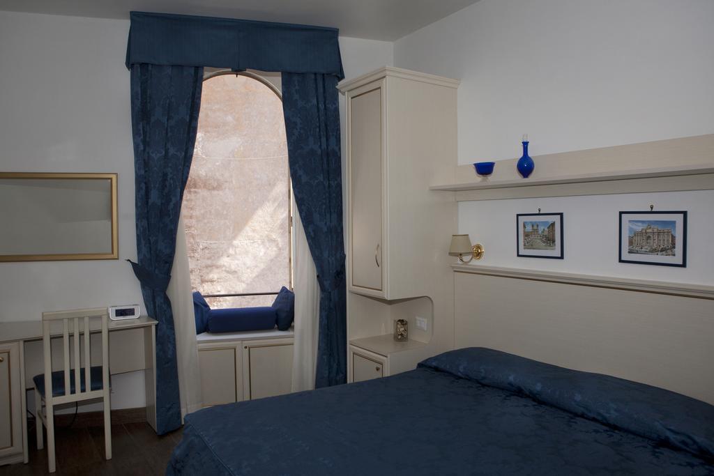 Best Suites Pantheon Rzym Zewnętrze zdjęcie