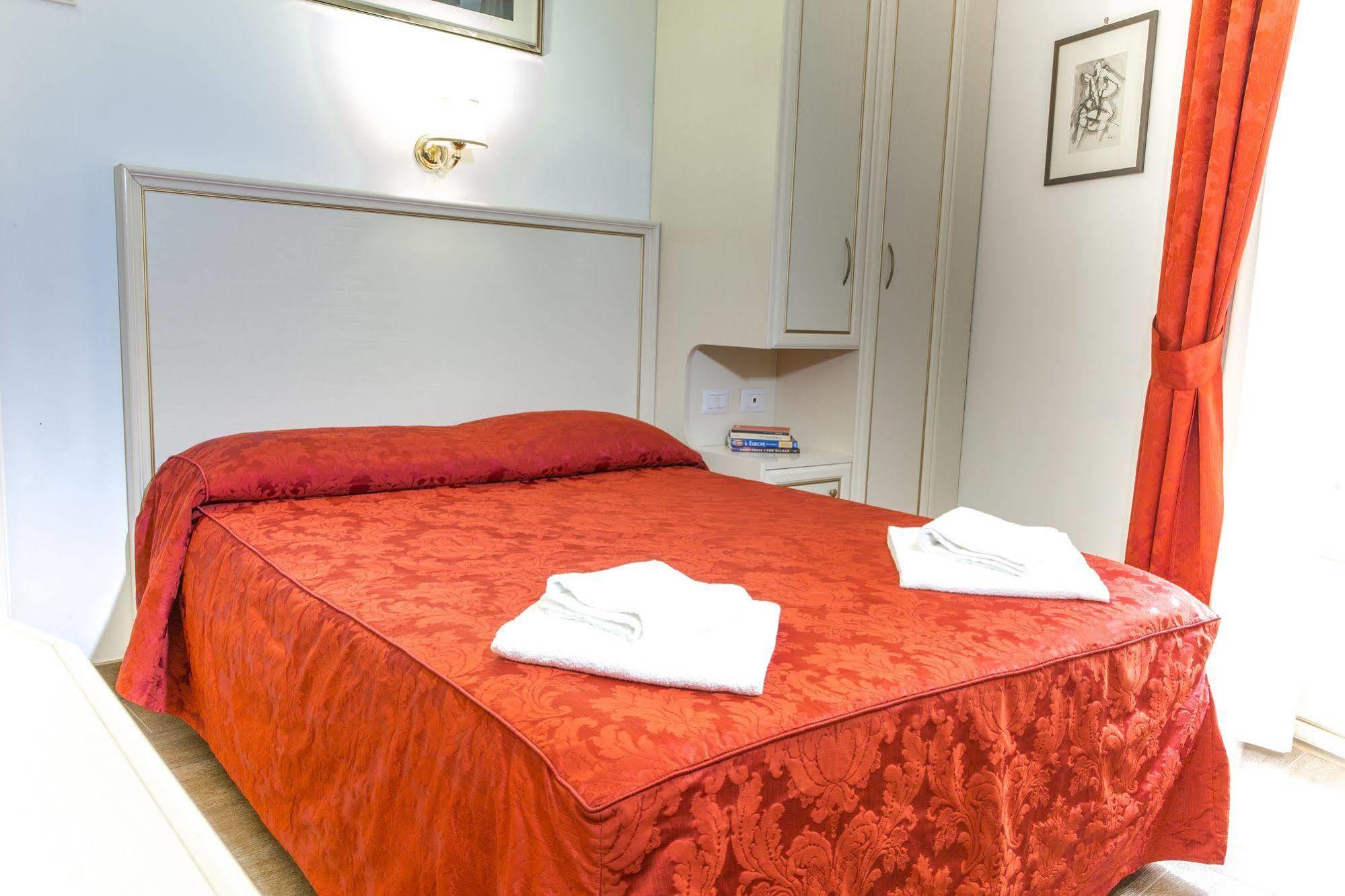 Best Suites Pantheon Rzym Zewnętrze zdjęcie